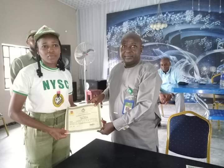 Be Good Ambassadors Of NYSC, Zemoh Counsels Passing Out CMs, As 500 Bows Out Of The Scheme