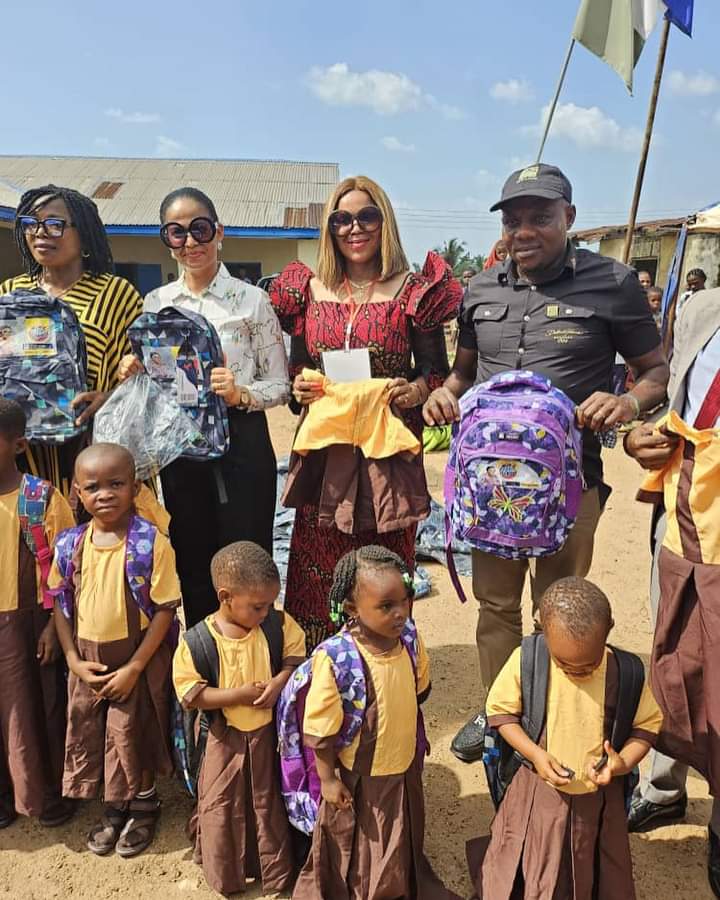 Humanitarian Affairs Commissioner Joins First Lady To Implement Back To School Project In Biase LGA