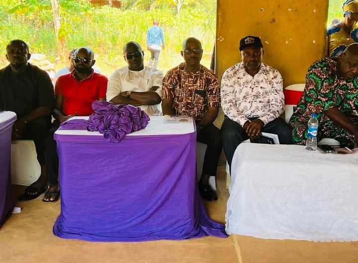 Jarigbe Agom, Chief Edibe, Others Pays Last Respect To Rufus Awu