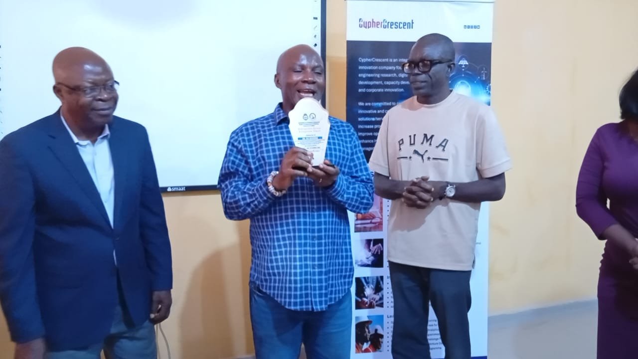 UNICAL Faculty of Engineering Honours Dr Oli Olowhu For Giving Back To The University