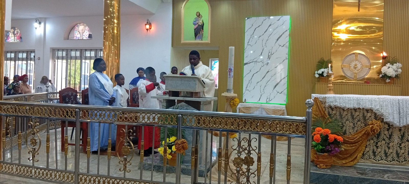 Rise And Shine, Jesus Is Alive: Being Easter Sunday Sermon by Rev Fr Felix Ekpe